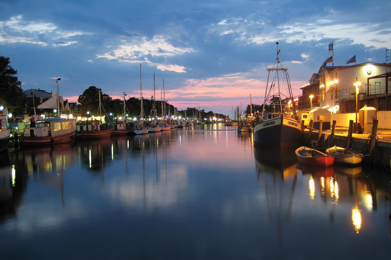 Haus Seazeit, Meerliebe Rostock Eksteriør billede
